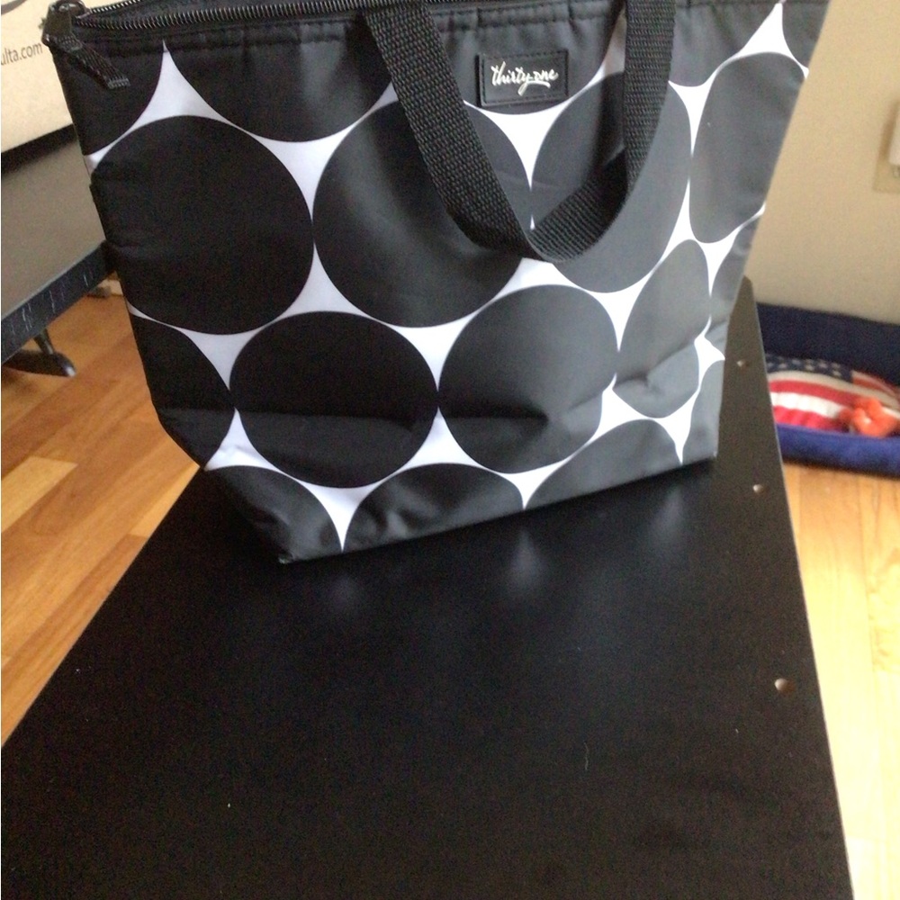 Thirty-One Black and White Circle Tote
